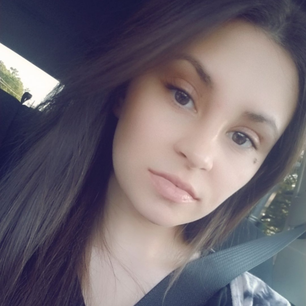 Meet your Posher, Michala